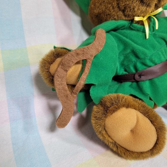 Bialosky Treasury Storybook Bears Robin hood teddy bear with bow and arrow - Picture 8 of 10